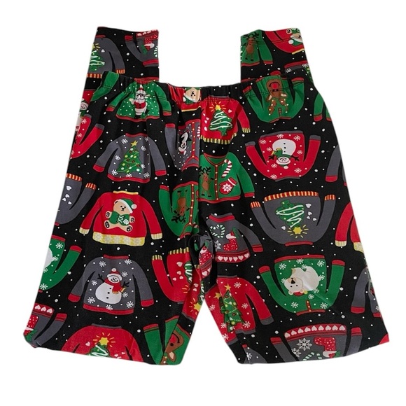 No Boundaries Christmas Holiday-Themed Red and Green Juniors Leggings Set of 2 - Picture 2 of 12